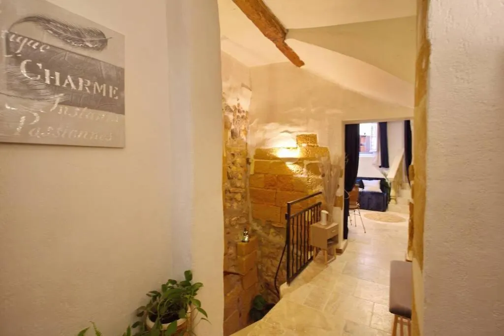 Apartamento Les Secrets d'Alcôve, nuitées Romantiques avec SPA Aix-en-Provence